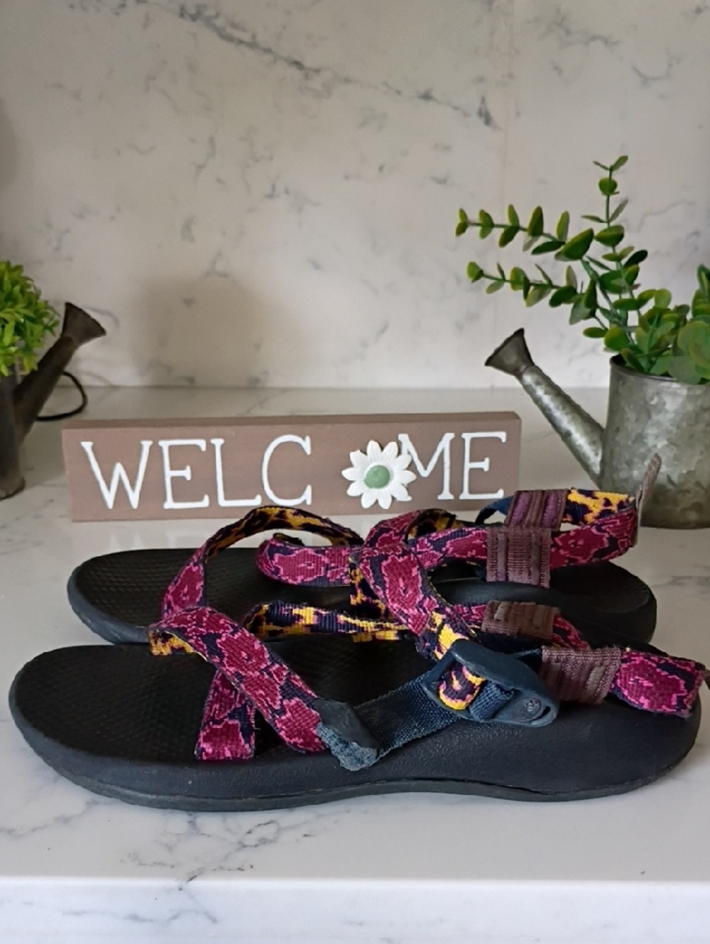 CHACO SANDALS